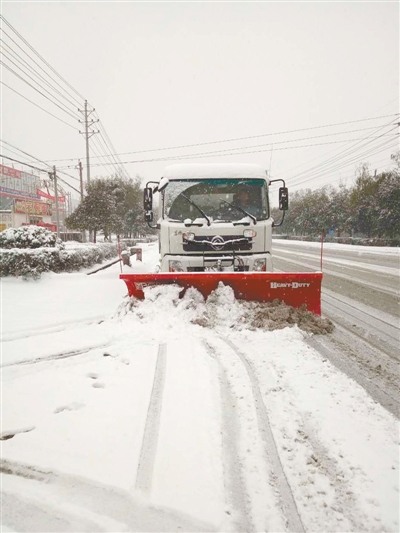 各縣市積極應(yīng)對(duì)首場(chǎng)雪