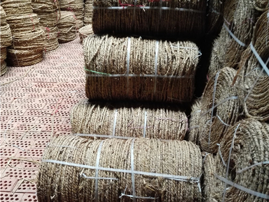 內(nèi)蒙防風(fēng)治沙草繩選購(gòu)指南 內(nèi)蒙防風(fēng)治沙草繩選購(gòu)指南