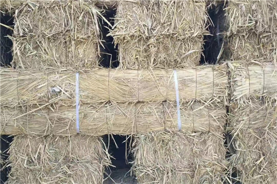 草支墊助力綠色物流：凹型設計帶來更好防滑效果