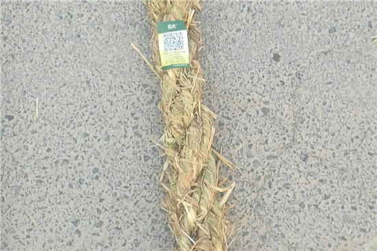 草支墊:鐵路貨運安全的必備設(shè)備 草支墊:鐵路貨運安全的必備設(shè)備